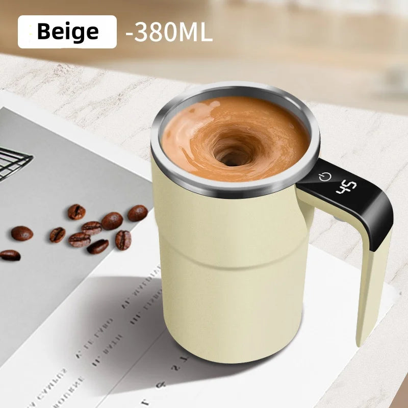 Tasse auto mélangeante & chauffante